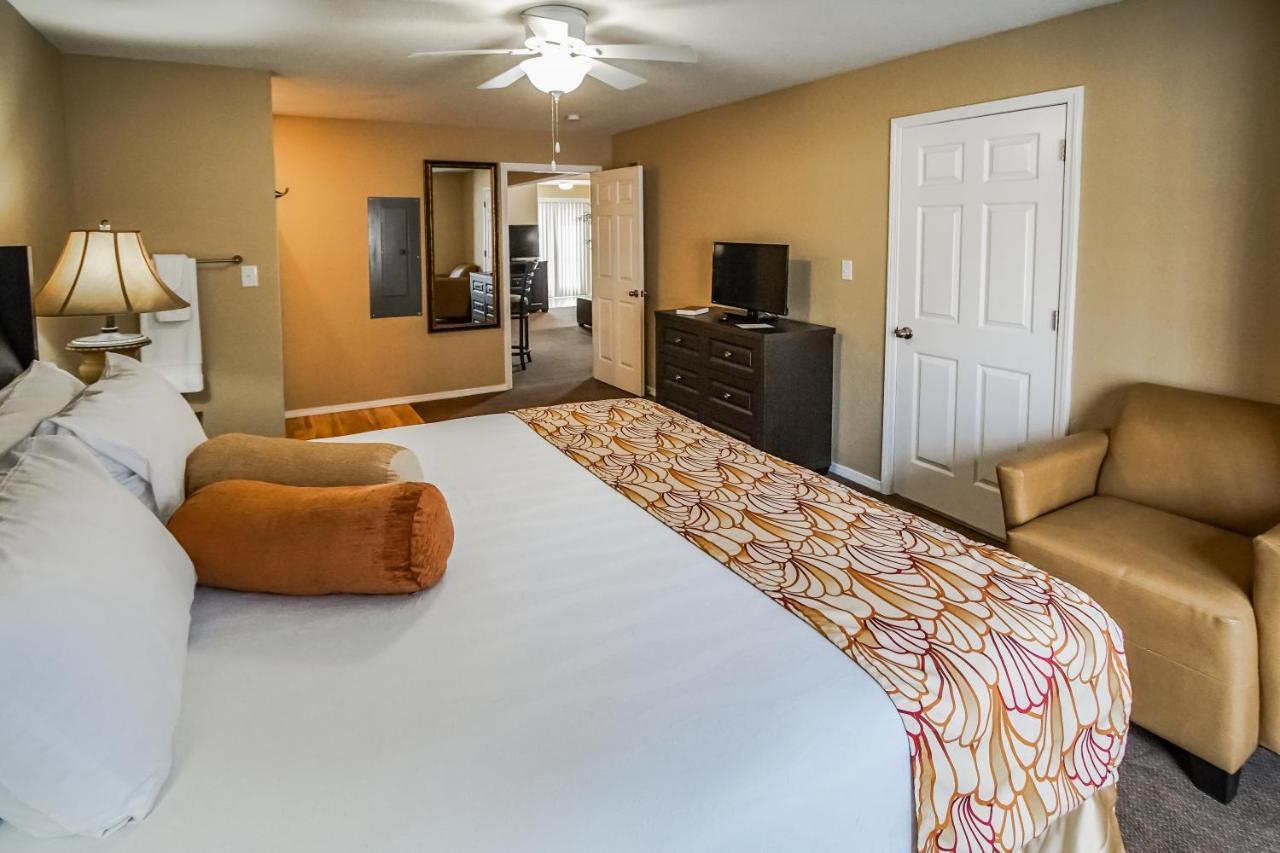 The Townhouses Branson Extérieur photo