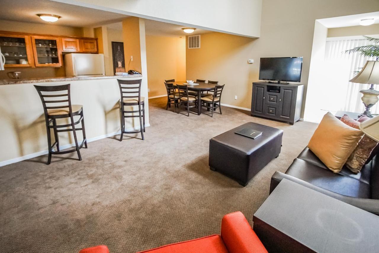 The Townhouses Branson Extérieur photo